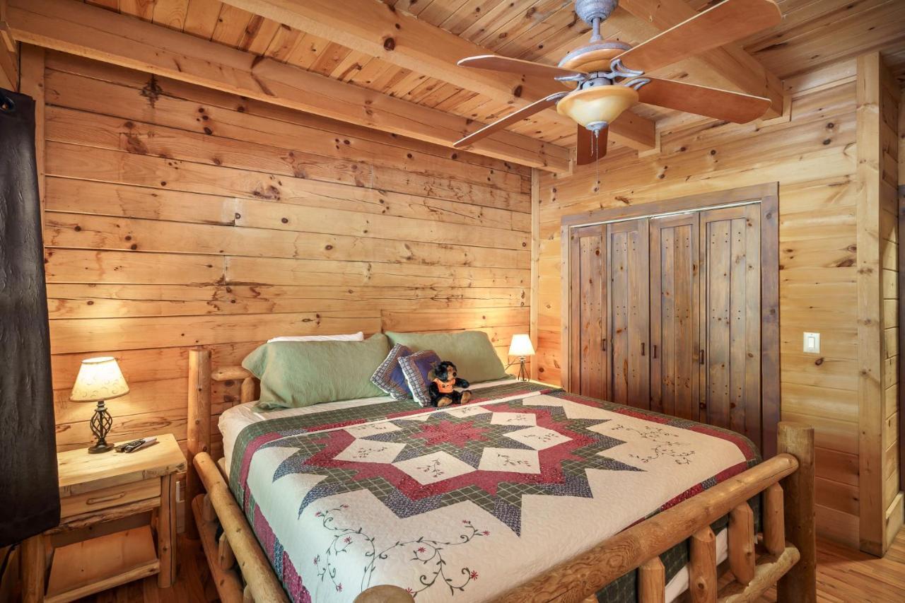 Glori'S Retreat, Game Room, 1089 Of Free Attraction Tickets For Each Paid Day, Dollywood And More Pigeon Forge Εξωτερικό φωτογραφία
